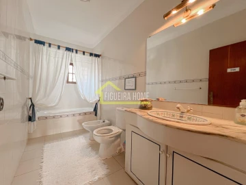 Moradia T7 para Venda em Tavarede
