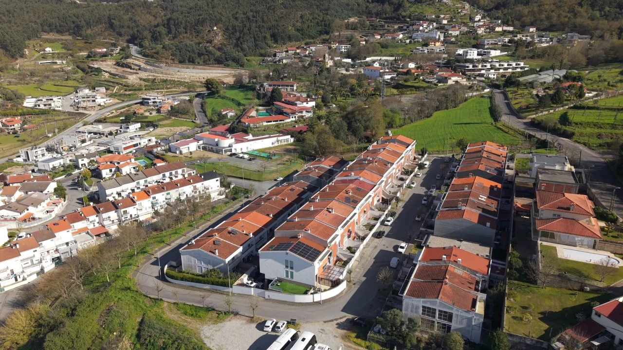 Moradia T3 para Venda em Este (São Pedro e São Mamede) Foto 30