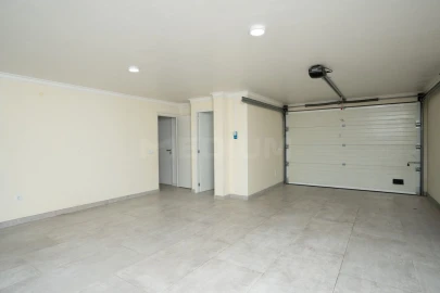 Moradia T3 para Venda em Este (São Pedro e São Mamede)
