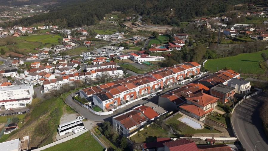 Moradia T3 para Venda em Este (São Pedro e São Mamede) Foto 31