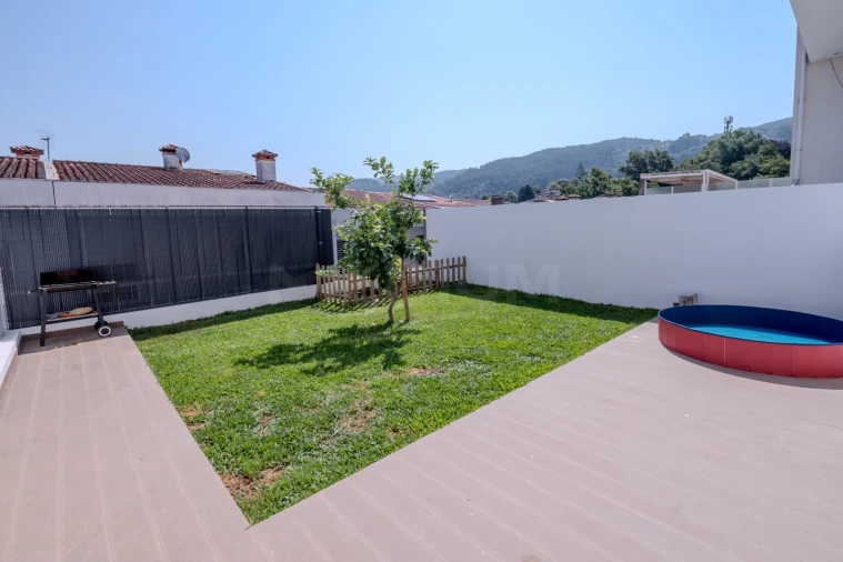 Moradia T3 para Venda em Este (São Pedro e São Mamede) Foto 6