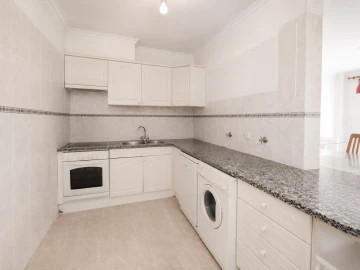 Apartamento T2 para Venda em Algueirão-Mem Martins