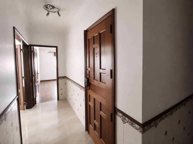 Apartamento T2 para Venda em Algueirão-Mem Martins Foto 7