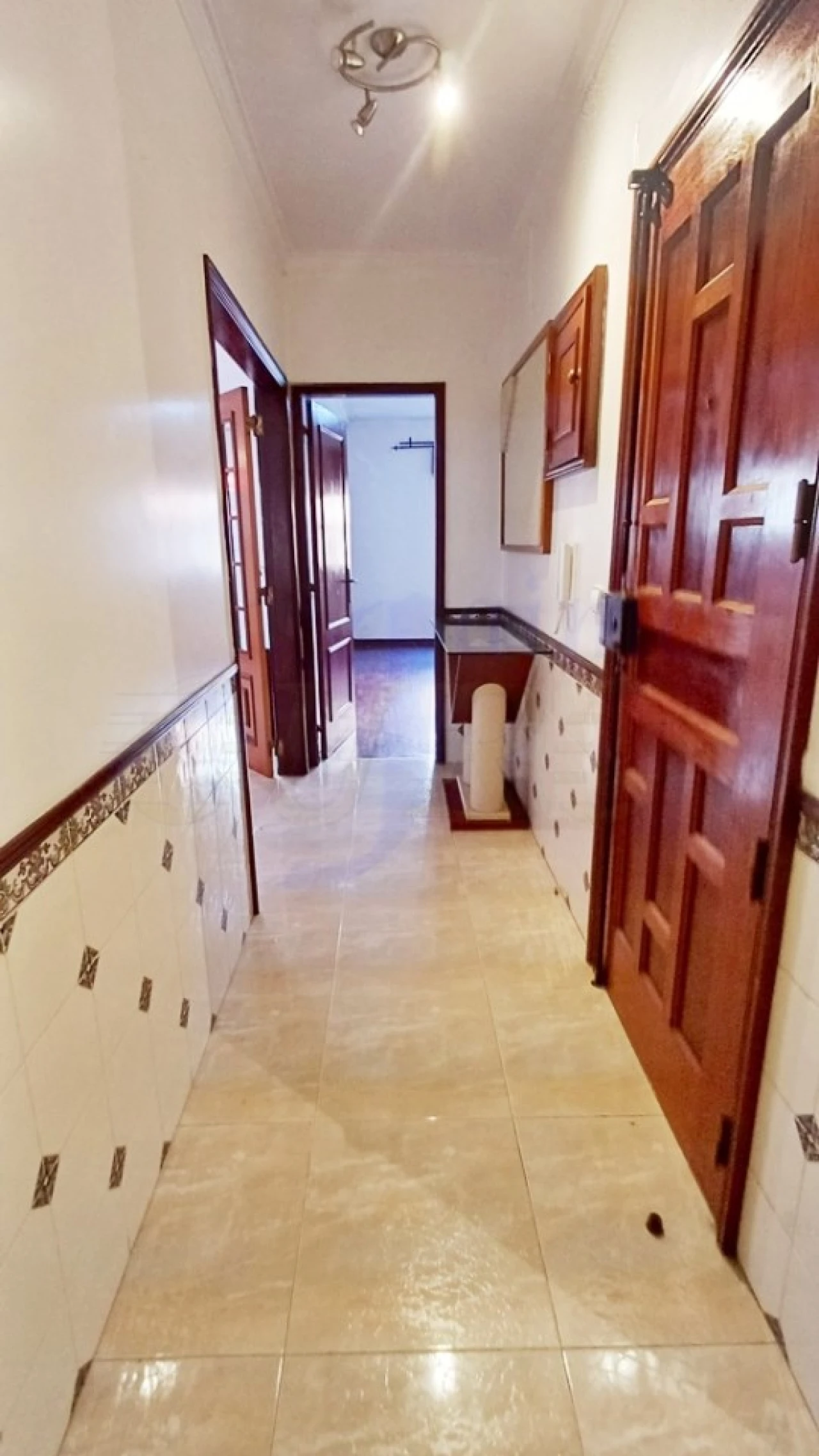 Apartamento T2 para Venda em Algueirão-Mem Martins Foto 4
