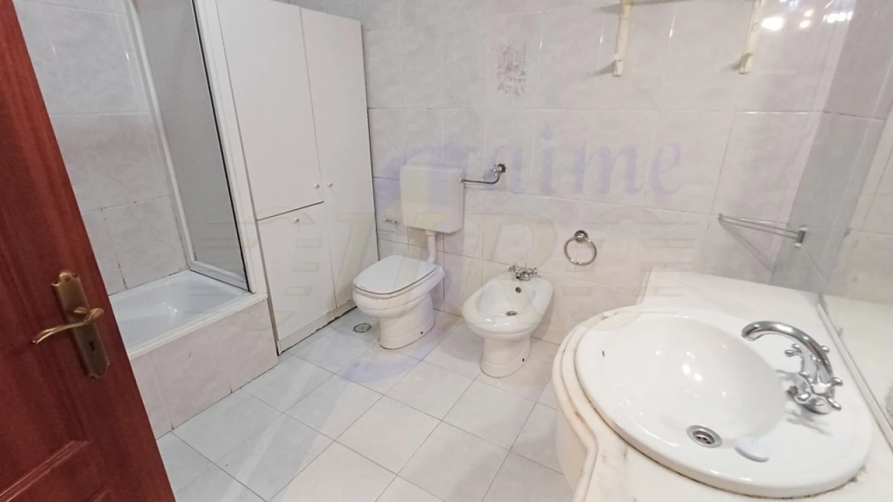 Apartamento T2 para Venda em Algueirão-Mem Martins Foto 10