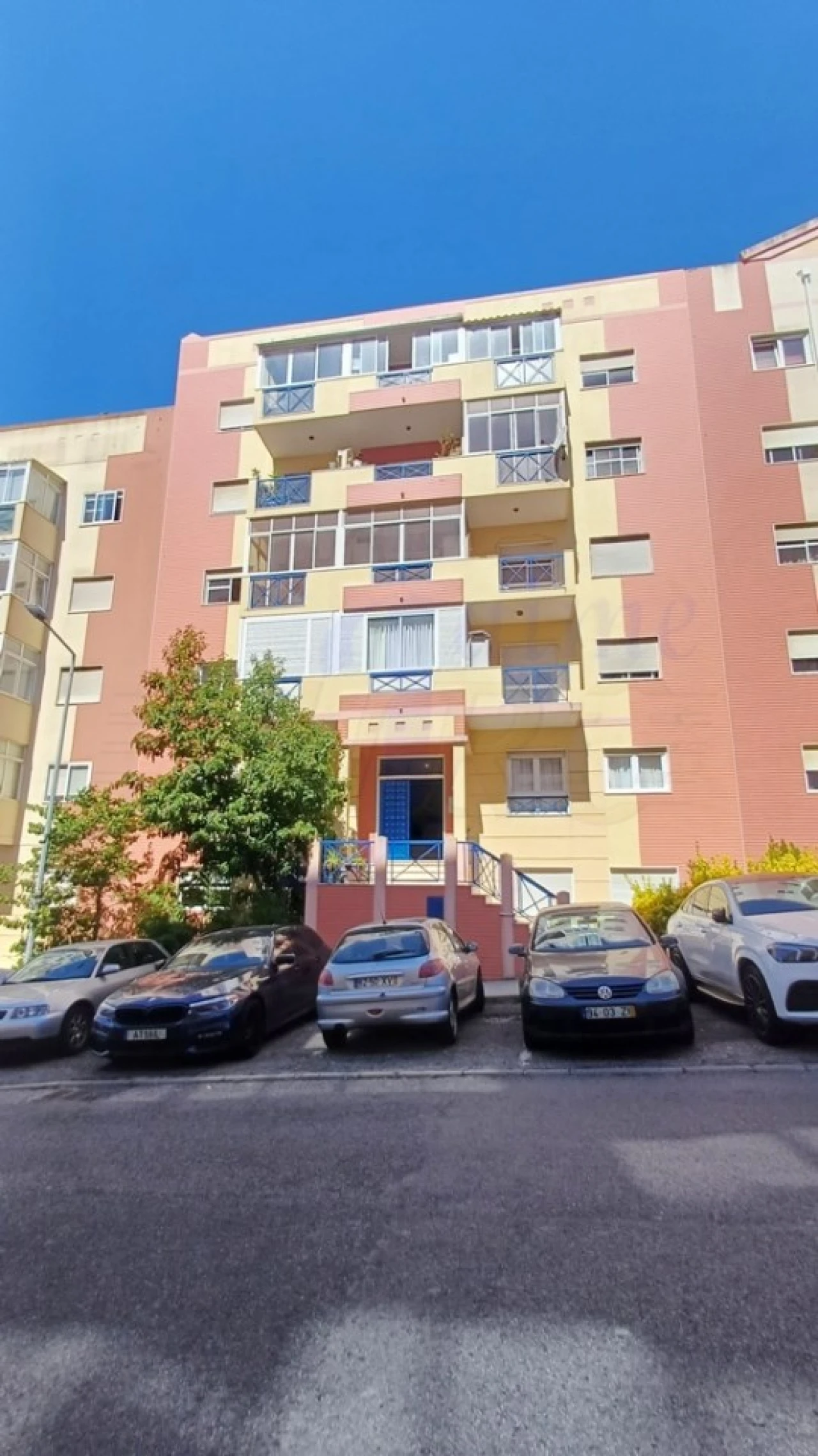 Apartamento T2 para Venda em Algueirão-Mem Martins Foto 15