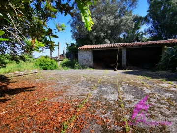 Moradia T3 para Venda em Mazarefes e Vila Fria