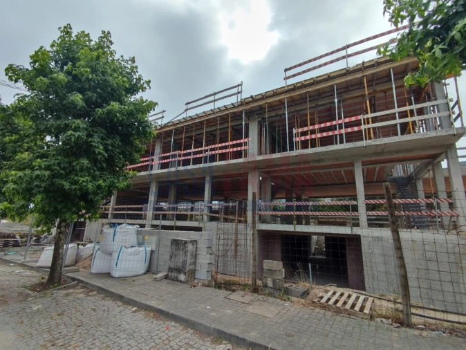 Moradia T3 para Venda em Ribeirão Foto 2