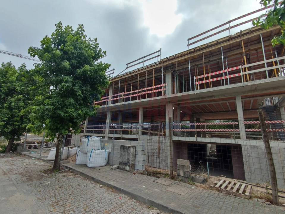 Moradia T3 para Venda em Ribeirão Foto 2