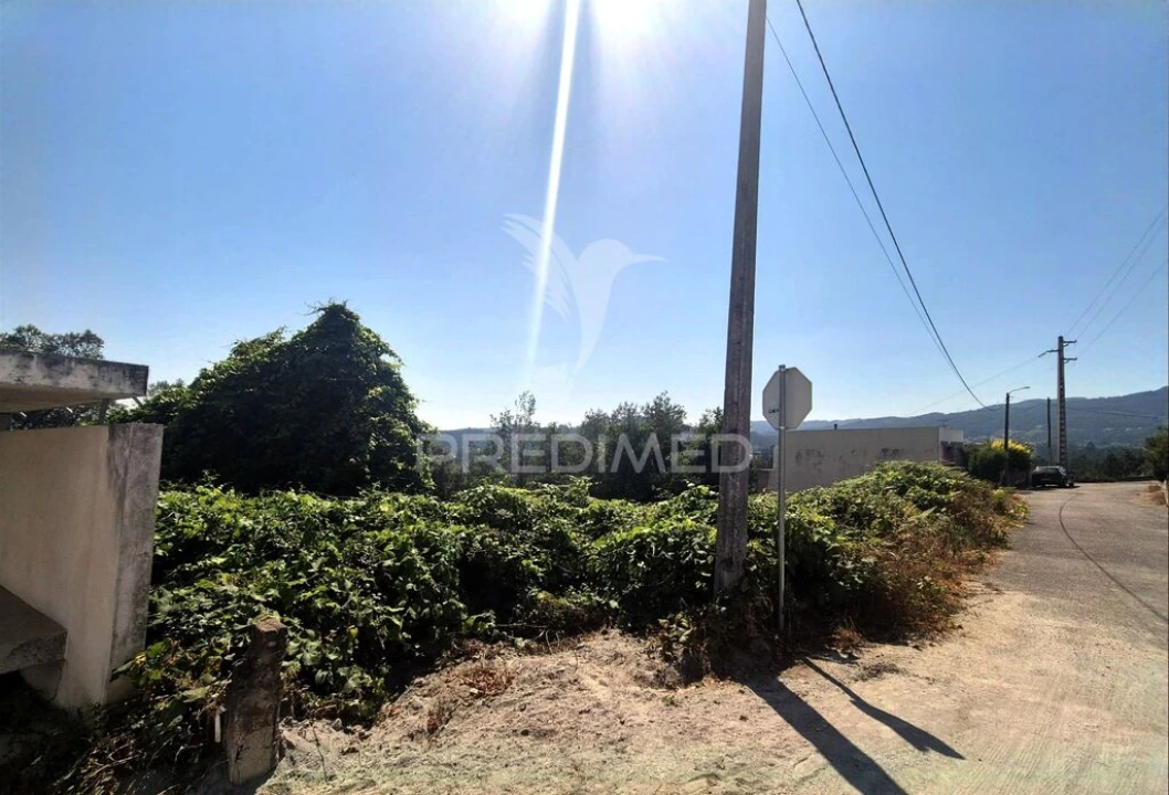 Terreno para Venda em Lanhas Foto 2