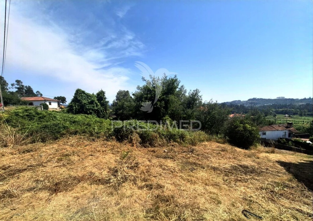 Terreno para Venda em Lanhas Foto 1