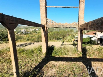 Terreno para Venda em Colmeias e Memória