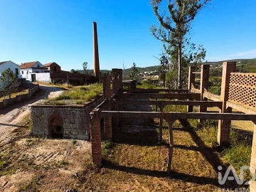 Terreno para Venda em Colmeias e Memória