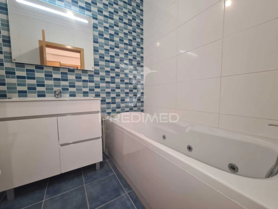 Apartamento T2 para Venda em Marinhais Foto 4