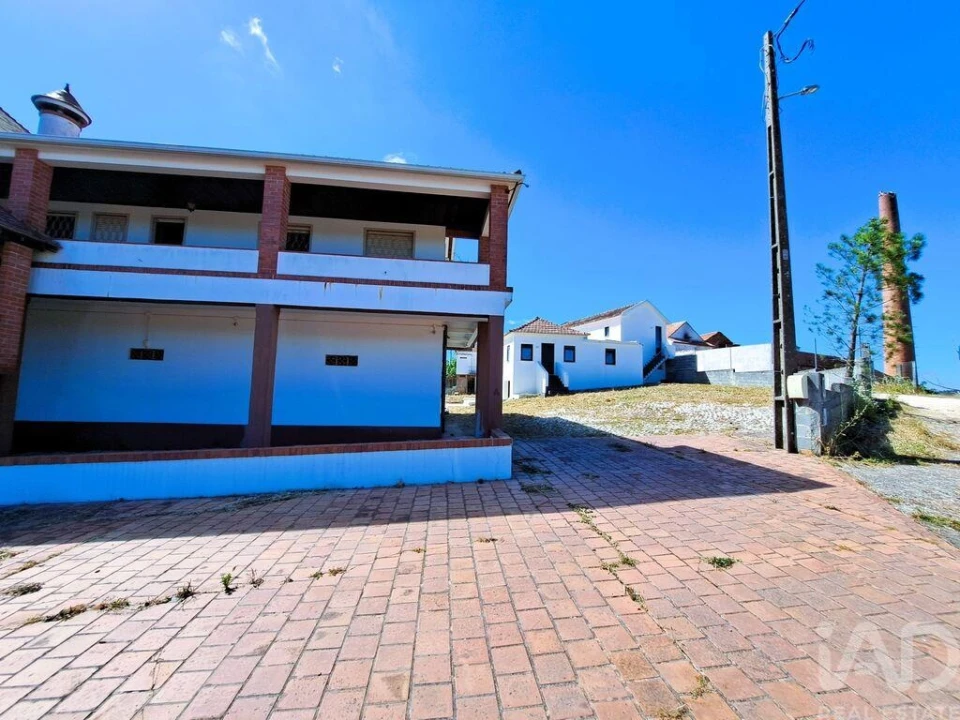 Quinta T6 para Venda em Colmeias e Memória Foto 4