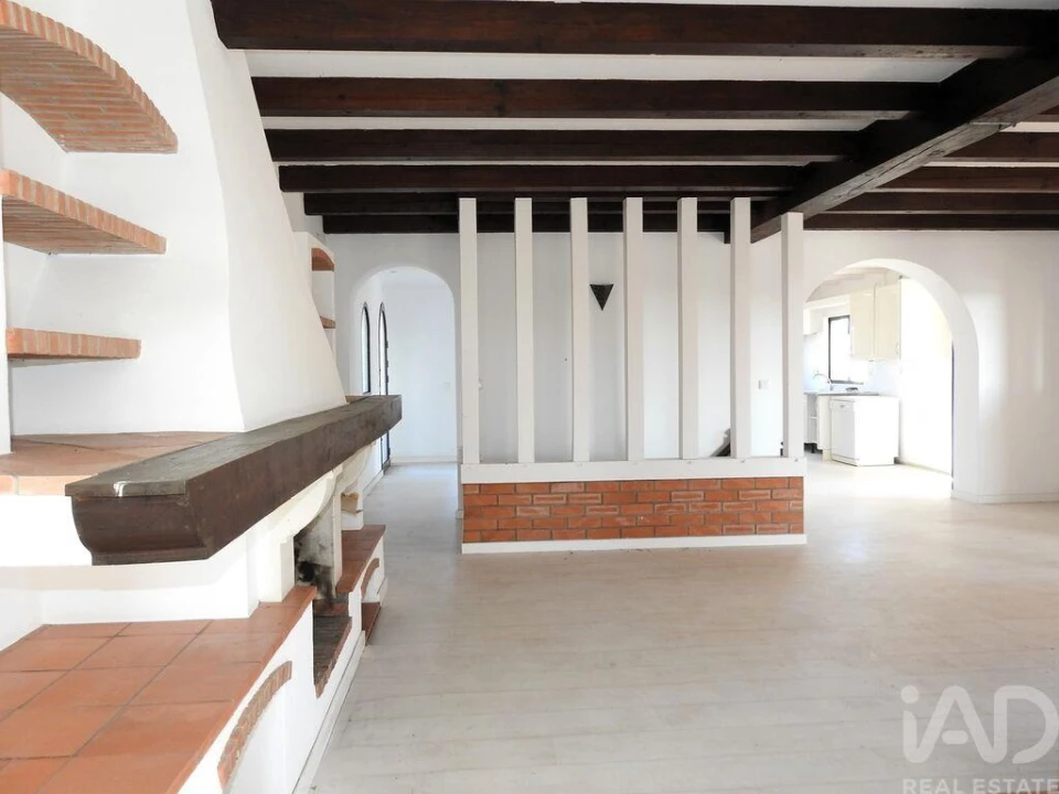 Quinta T6 para Venda em Colmeias e Memória Foto 25