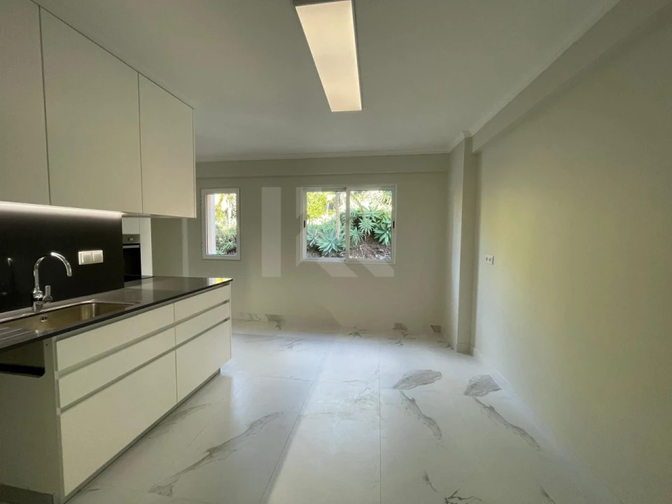 Apartamento T3 para Arrendamento em Funchal (São Pedro) Foto 3