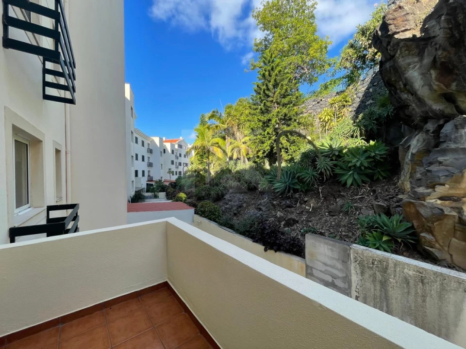 Apartamento T3 para Arrendamento em Funchal (São Pedro) Foto 11