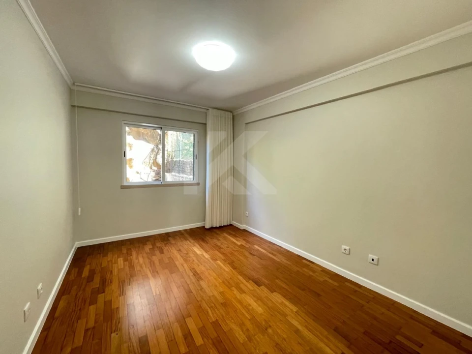 Apartamento T3 para Arrendamento em Funchal (São Pedro) Foto 14