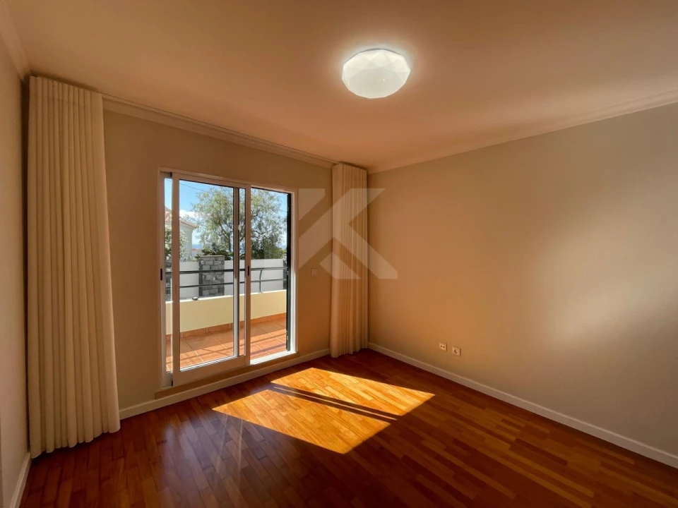 Apartamento T3 para Arrendamento em Funchal (São Pedro) Foto 18