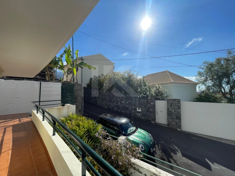 Apartamento T3 para Arrendamento em Funchal (São Pedro) Foto 26