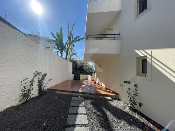 Apartamento T3 para Arrendamento em Funchal (São Pedro) Foto 24