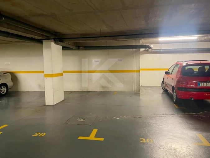 Apartamento T3 para Arrendamento em Funchal (São Pedro) Foto 28
