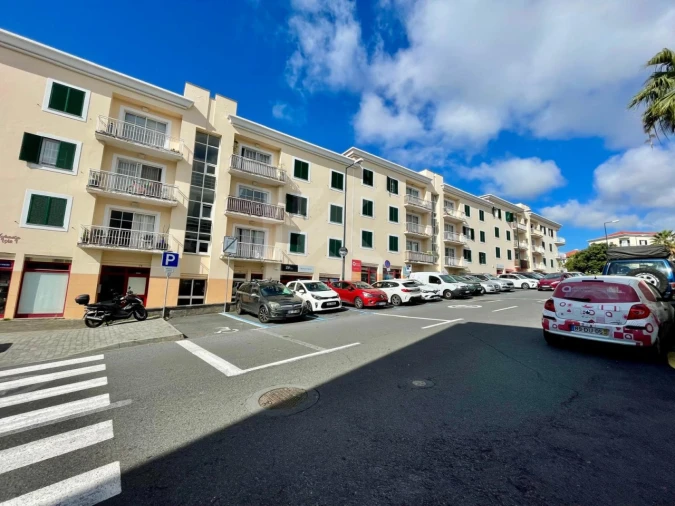 Apartamento T3 para Arrendamento em Funchal (São Pedro) Foto 29