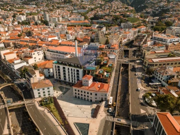 Loja para Venda em Funchal (Se)