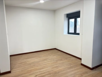 Moradia T2 para Venda em Esgueira