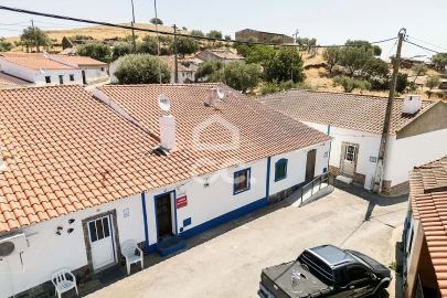 Moradia T1 para Venda em Santa Barbara de Padrões