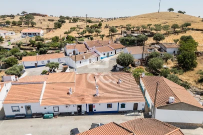 Moradia T1 para Venda em Santa Barbara de Padrões