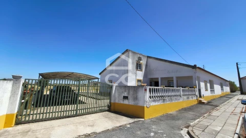 Quinta T8 para Venda em São Matias