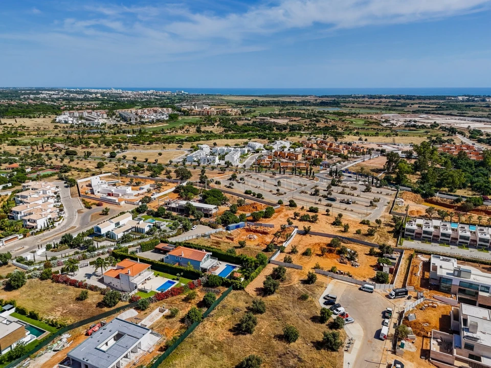 Terreno para Venda em Quarteira Foto 5