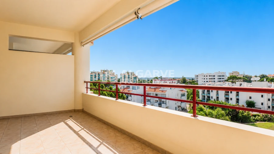 Apartamento T1 para Venda em Quarteira Foto 27