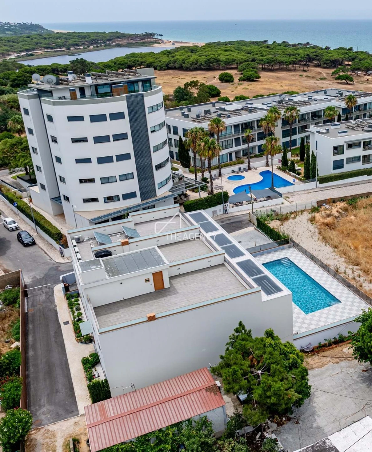 Apartamento T2 para Venda em Quarteira Foto 38
