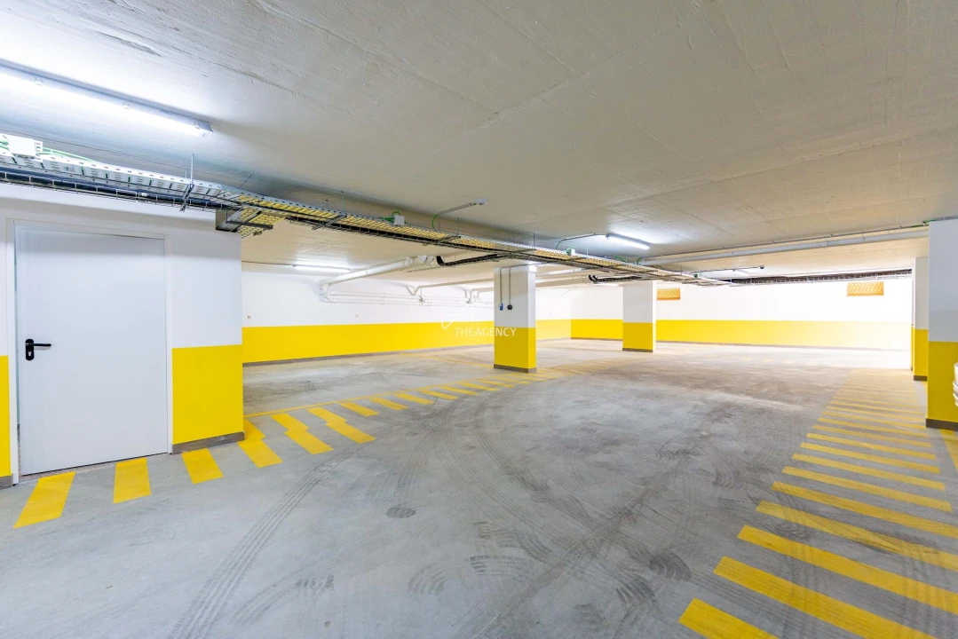 Apartamento T2 para Venda em Quarteira Foto 40
