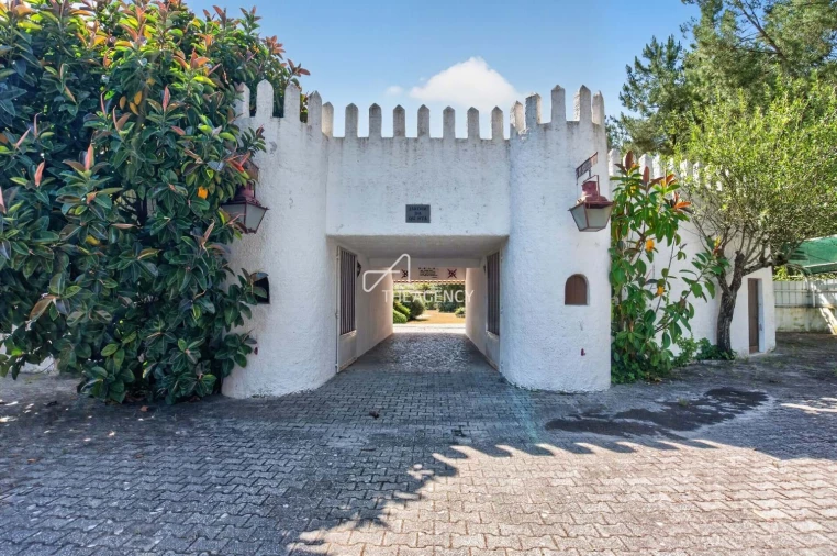 Quinta T3 para Venda em Vale da Pedra Foto 10