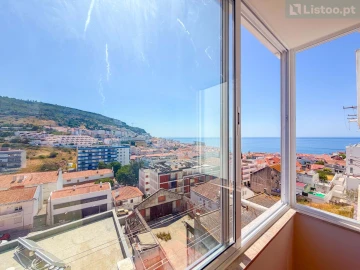 Apartamento T2 para Venda em Sesimbra (Santiago)