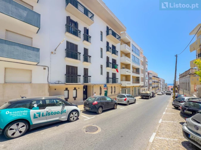Apartamento T2 para Venda em Sesimbra (Santiago) Foto 23
