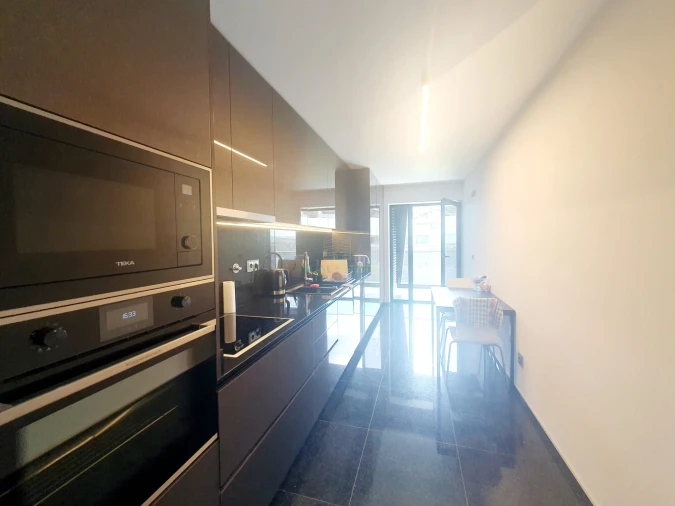 Apartamento T1 para Arrendamento férias em São Martinho Foto 21