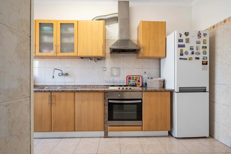 Apartamento T2 para Venda em Alto do Seixalinho, Santo André e Verderena Foto 2