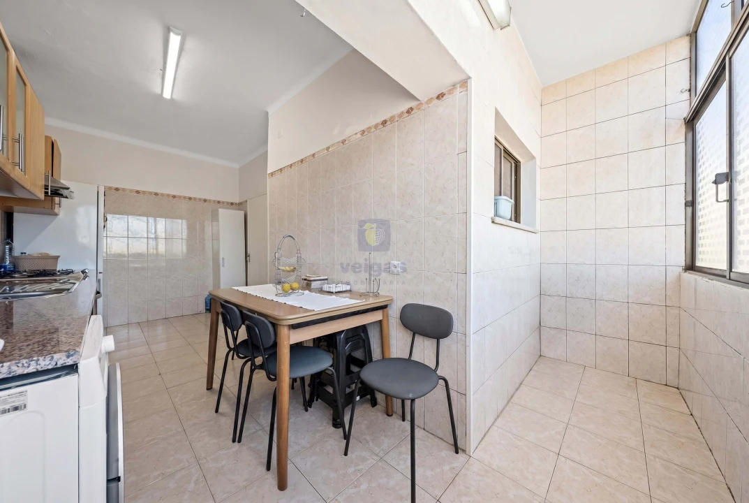 Apartamento T2 para Venda em Alto do Seixalinho, Santo André e Verderena Foto 6