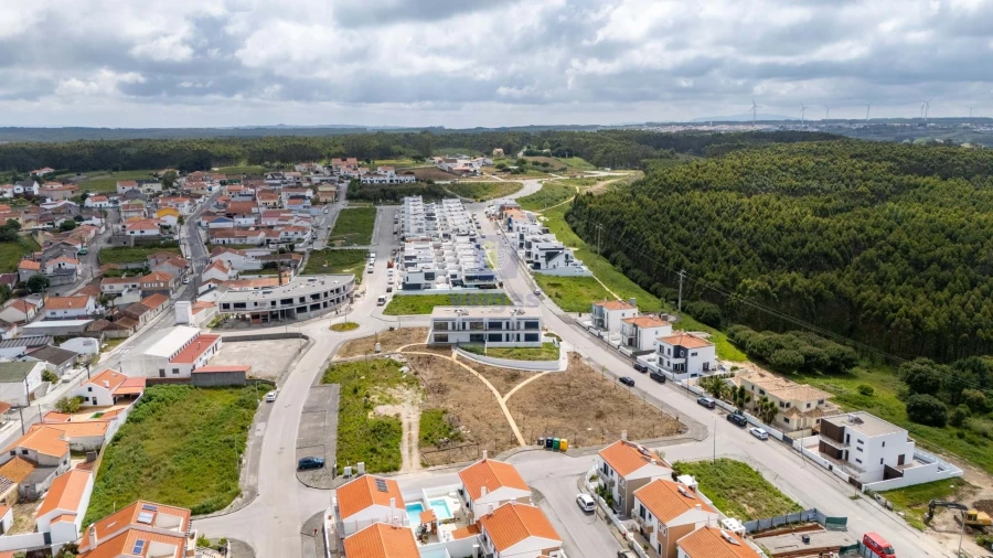 Moradia T3 para Venda em Atouguia da Baleia Foto 15