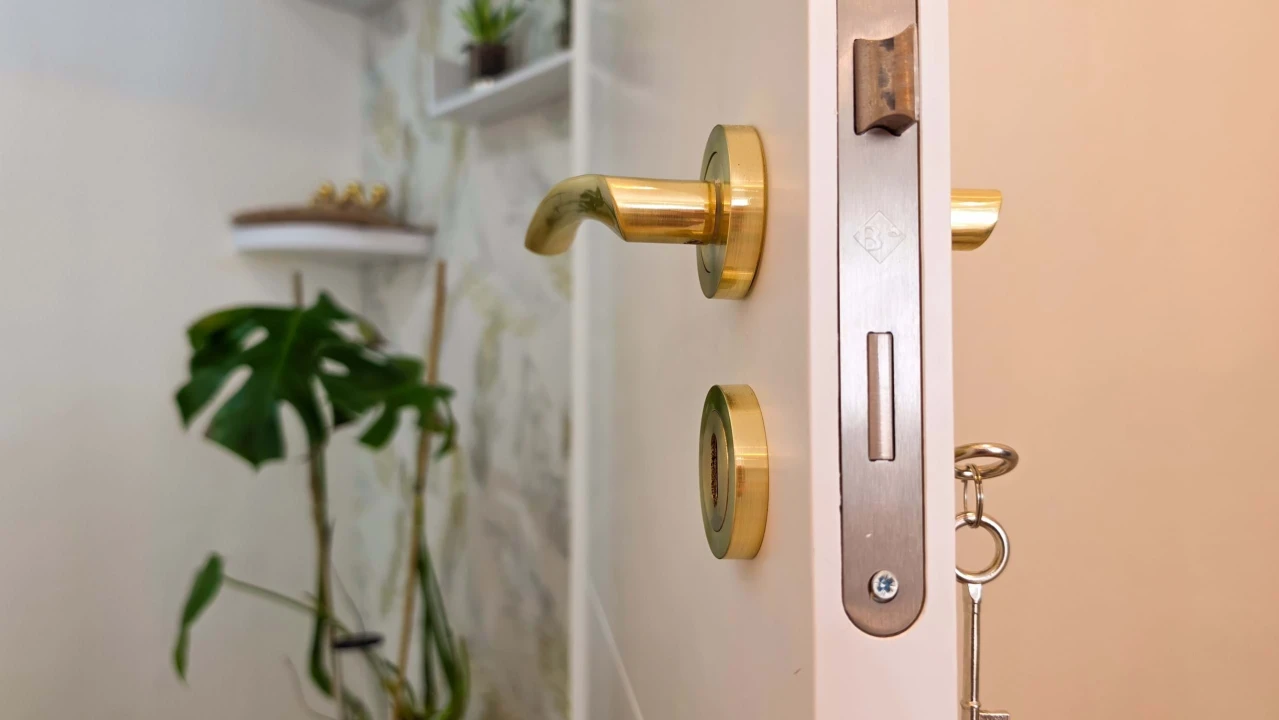 Apartamento T2 para Venda em Alvalade Foto 12