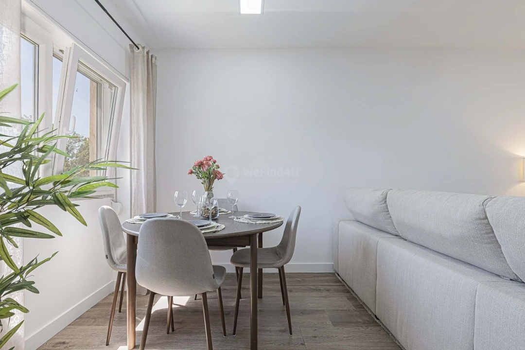Apartamento T2 para Venda em Baixa da Banheira e Vale da Amoreira Foto 2