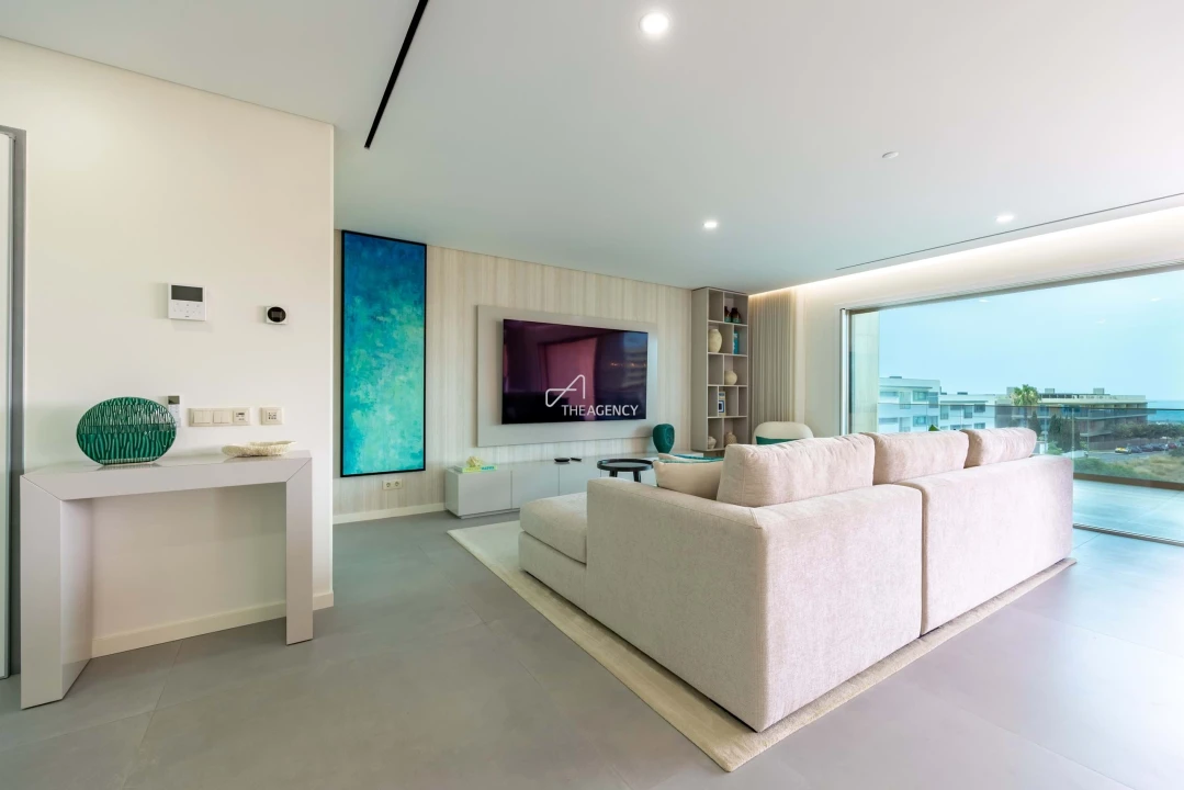 Apartamento T2 para Venda em Quarteira Foto 4