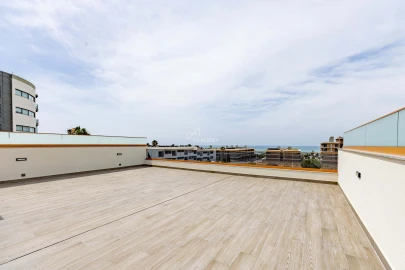 Apartamento T2 para Venda em Quarteira