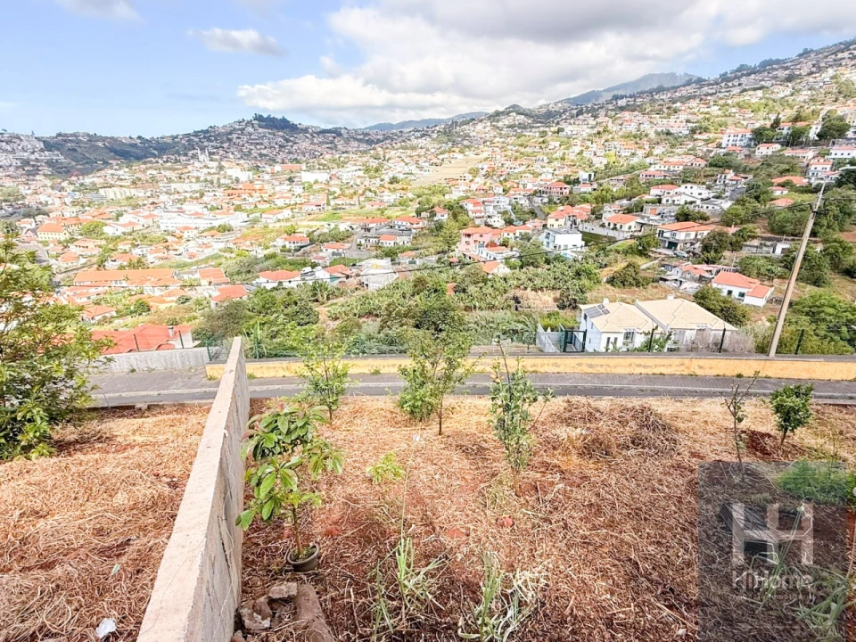 Moradia T3 para Venda em São Roque Foto 25