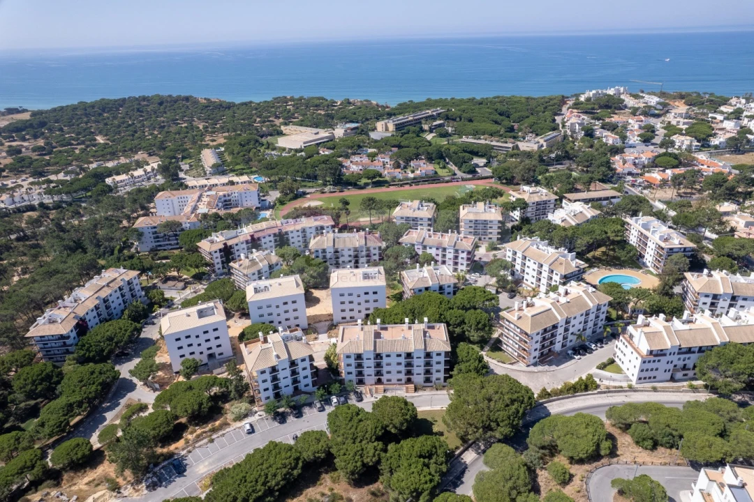 Apartamento T1 para Venda em Albufeira e Olhos de Água Foto 1